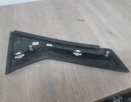 Накладка двери задней левой для RENAULT KAPTUR 16-  запчасти бу