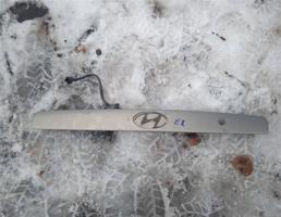 Подсветка номера для HYUNDAI ELANTRA 00-06  запчасти бу