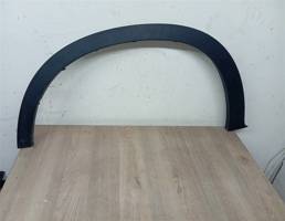 Накладка крыла для BMW X5 Е70 (07-13)  запчасти бу