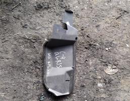 Накладка крыла для TOYOTA Auris 2006-2012  запчасти бу