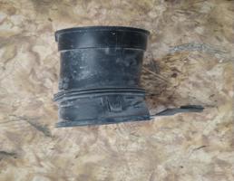 Патрубок воздушного фильтра для BMW 6 series  запчасти бу