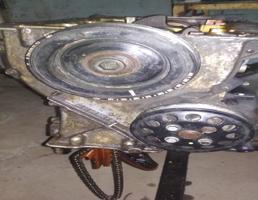 Крышка двигателя передняя для MERCEDES W169 04-12 M266  запчасти бу