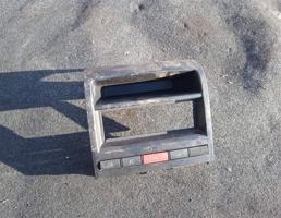 Рамка магнитолы для FIAT Albea 02-12  запчасти бу