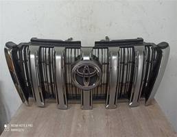 решетка радиатора для TOYOTA LAND CRUISER PRADO 150  запчасти бу