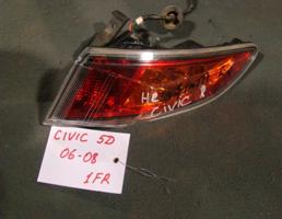 Фонарь задний правый для HONDA CIVIC 06-12 5D  запчасти бу