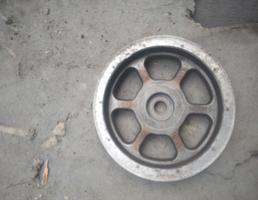 Шестерня (шкив) распредвала для LAND ROVER DISCOVERY 3 04-09г  запчасти бу