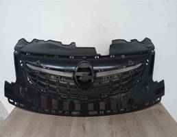 решетка радиатора для OPEL Corsa D 06-15  запчасти бу
