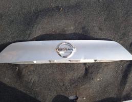 Накладка крышки багажника для NISSAN QASHQAI J11 (13-)  запчасти бу