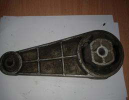 Подушка двигателя для CHEVROLET LACETTI 03-13  запчасти бу