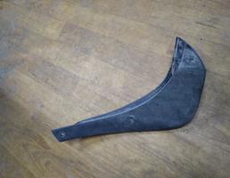 Брызговик для NISSAN QASHQAI J10 06-13  запчасти бу