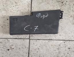 Крышка блока предохранителей для FORD FOCUS 2 (2005-2011)  запчасти бу