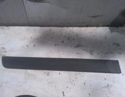 Накладка двери задней правой для LADA Largus 11-  запчасти бу