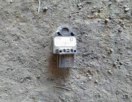Датчик AIR BAG для TOYOTA AVENSIS 2003-2008  запчасти бу