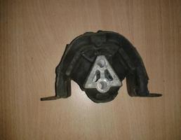 Подушка двигателя для DAEWOO NEXIA 95-2016  запчасти бу