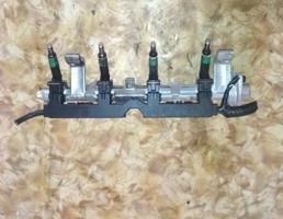 Рейка топливная (рампа) для FORD FOCUS 2 (2005-2011)  запчасти бу